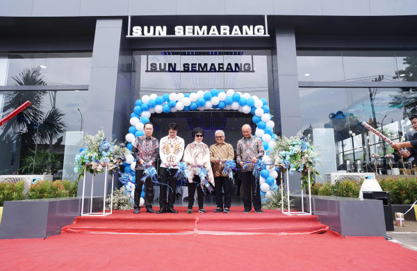 Gelombang Pesanan Tembus 12.000 Unit, Bos Chery Group Minta Maaf Antrean Jaecoo J5 EV Masih Panjang