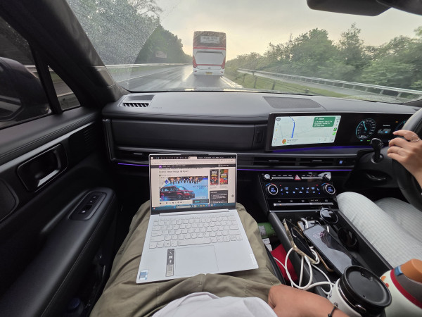 Road Trip Tanpa Capek: Siksa Hyundai Santa Fe Hybrid Tembus Hutan Way Kambas hingga Pulau Wayang