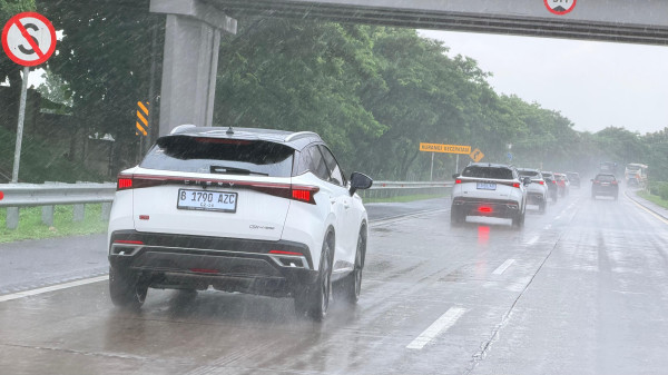 Tempuh 466 KM Jakarta-Semarang, Chery C5 CSH Buktikan Efisiensi Mesin Hybrid 25 Km/Liter