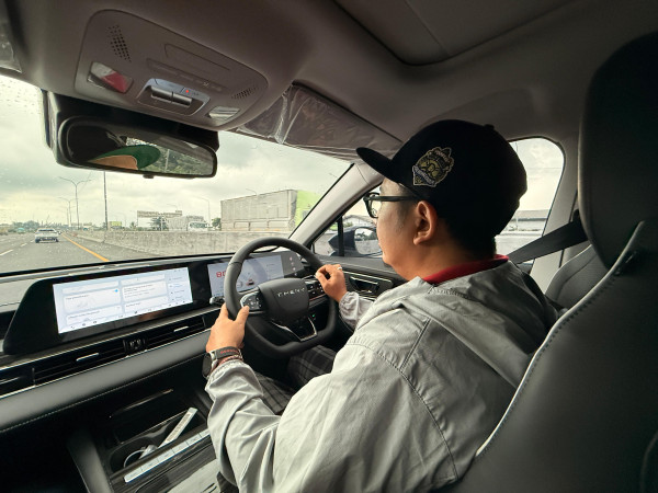 Tempuh 466 KM Jakarta-Semarang, Chery C5 CSH Buktikan Efisiensi Mesin Hybrid 25 Km/Liter