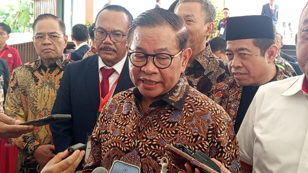 Waktu Tunggu Bus Transjakarta Lama, Pramono Ungkap Faktor Penyebabnya