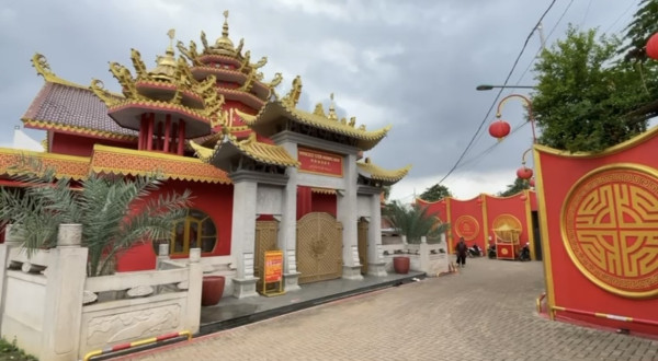 Unik dan Sarat Makna, Masjid Tjia Kaang Hoo Hadir dengan Nuansa Tionghoa di Jakarta Timur
