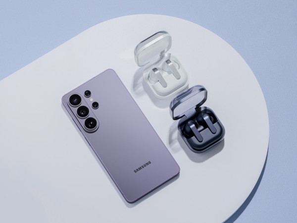 Kupas Tuntas Galaxy S26 Ultra: Terobosan Layar Anti-Intip, AI Proaktif, dan Snapdragon 8 Elite Gen 5
