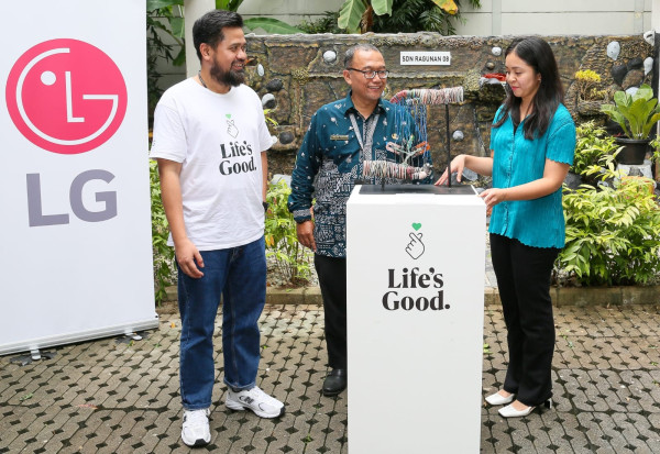 Saat 350 Kg Rongsokan Disulap Jadi Monumen: Cara Unik LG Edukasi Siswa SD Jakarta Soal Bahaya Limbah