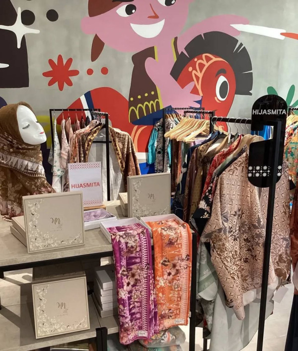 Pemberdayaan BRI Tumbuhkan Kreativitas ‘Hijasmita’ Lewat Desain Hijab Modern Bernuansa Lokal