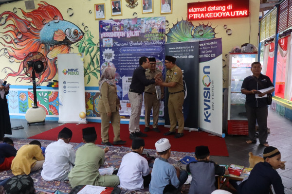 MNC Sky Vision Bersama MNC Peduli Gelar Pesantren Kilat dan Santunan Anak Yatim di Kedoya Utara