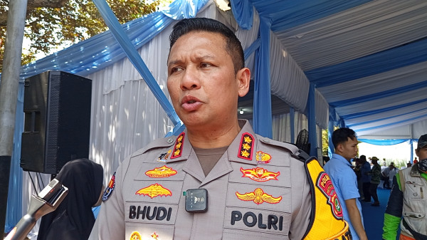 Masih Tersangka Kasus Ijazah Jokowi, Rismon Sianipar Tetap Wajib Lapor selama Lebaran