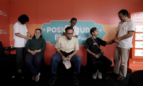 ShopeeFood Hadirkan Posko Mudik dengan Berbagai Fasilitas Gratis, Manjakan Pemudik di KM 429A Jalur Semarang-Solo