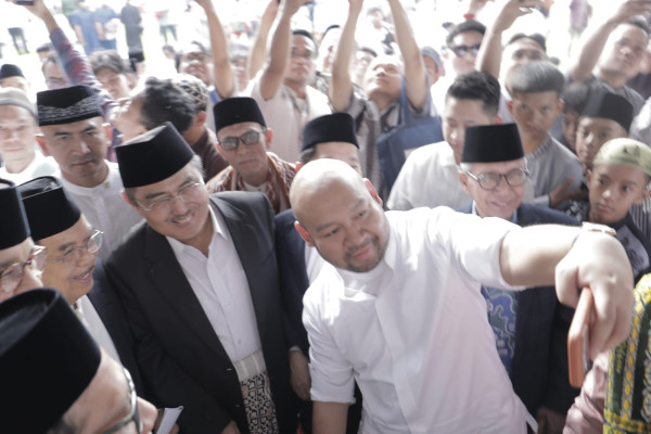 Momen Didit Prabowo, Anies, JK, Mahfud MD, hingga Jimly Foto Bareng usai Salat Idulfitri di Masjid Al Azhar