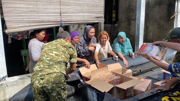 Hari Kedua Lebaran 2026, Kampung Jati Jakarta Timur Masih Terendam Banjir
