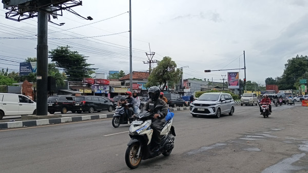 Arus Balik di Jalur Pantura Cirebon Mulai Landai, Masih Didominasi Pemudik Motor
