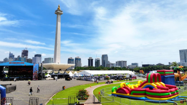 Prabowo Gelar Bazar Rakyat di Monas, Ajak Warga Rayakan Idulfitri dalam Kebersamaan