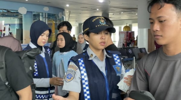 Puncak Arus Balik Lebaran 2026, Pemudik Pejalan Kaki Padati Pelabuhan Bakauheni