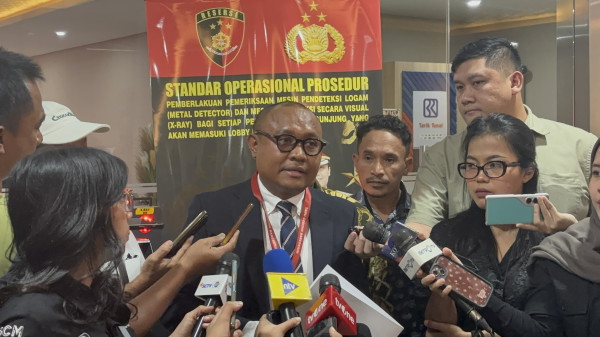 JK Resmi Laporkan Rismon Sianipar soal Tudingan Pendanaan Kasus Ijazah Jokowi