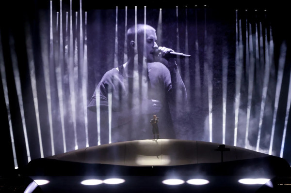 Honor Tembus Rp170 Miliar, Ini Potret Justin Bieber Tampil Sederhana di Coachella 2026