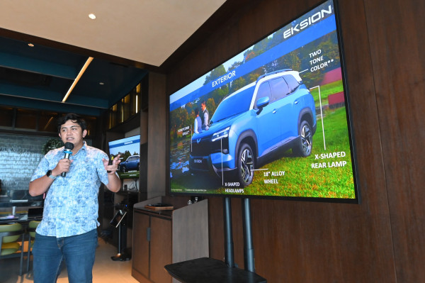 Mesin Hybrid + EV, Wuling Eksion Tantang SUV Mahal, Seberapa Layak?