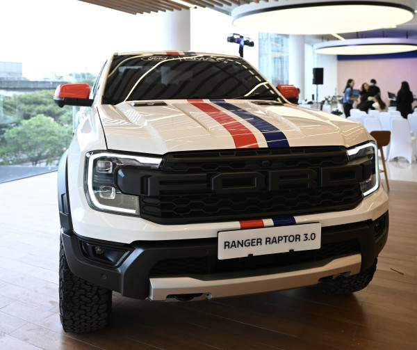 Ford Buka Showroom Rasa Cafe, Strategi Baru Rebut Pasar Indonesia