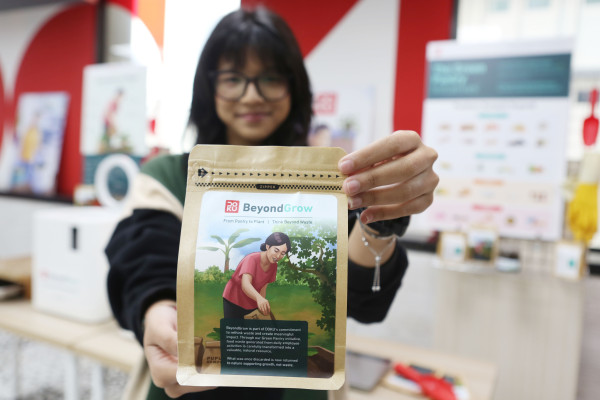 Pantry Jadi Pabrik: Siasat Doku Ubah 1 Ton Sisa Makanan Jadi Emas Hitam