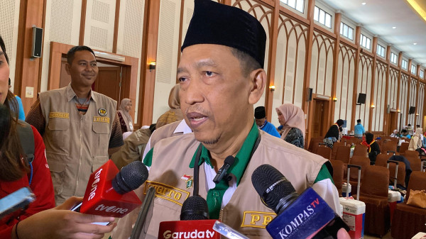 442 Jemaah Haji Kloter 5 Diberangkatkan ke Tanah Suci, 3 Tertunda karena Sakit