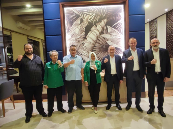 FSP FARKES KSPSI dan Serikat Pekerja Kesehatan Turkiye Teken Kerja Sama Bilateral