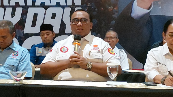 Prabowo Bakal Beri Kejutan saat May Day di Monas Lusa