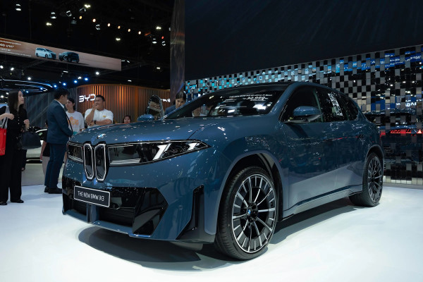 Kiamat EV 2026? Ini Daftar Mobil Listrik yang Disuntik Mati!