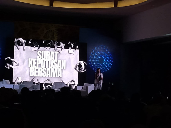 Pesona Tiga Kembar Mentari School: dari Podium Debat Internasional hingga Panggung Model Dunia