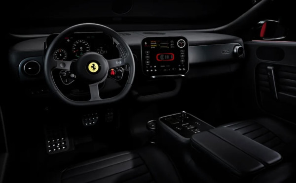 Mengapa Ferrari Nekat Bikin Mobil Listrik Saat Lamborghini dan Pagani Menolak Keras?