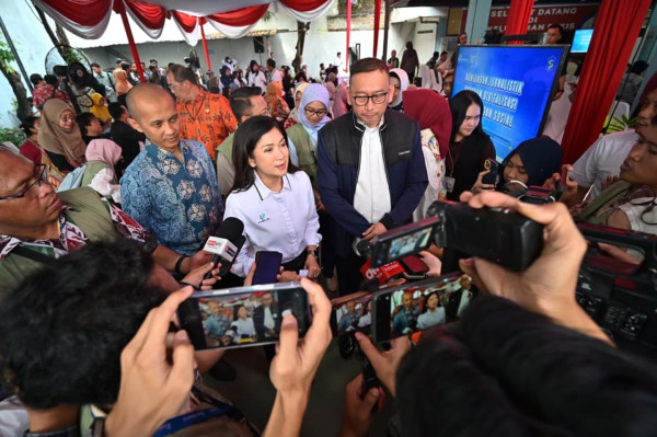 Digitalisasi Perlinsos Disambut Antusias di Surabaya, Komdigi Pastikan Warga Berhak Tak Terlewat Bantuan