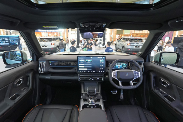 Adu Kuat SUV Pintar: Jetour T1 Hybrid Tantang Dominasi Merek Jepang