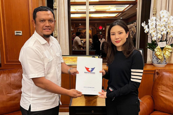 Dari Barak Militer ke Panggung Politik, Perjalanan Ferry Irawan Panglima Baru Perindo Sultra