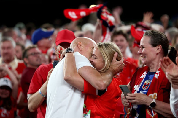 Putri Pelatih Norwegia Bikin Heboh Piala Dunia 2026