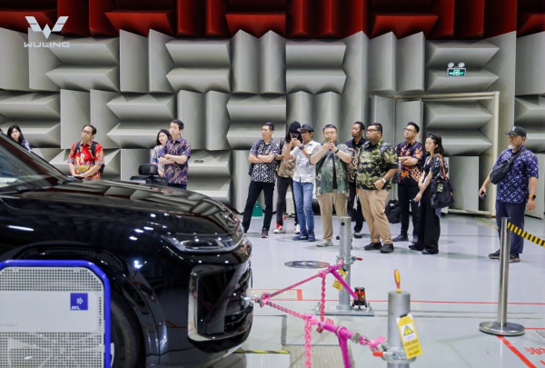 Satu-satunya di China! Ini Isi Laboratorium Rahasia Wuling yang Jarang Dilihat Masyarakat Umum