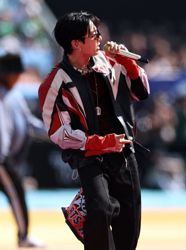 Bawakan Dynamite, BTS Tampil Spektakuler di Halftime Show Final Piala Dunia 2026